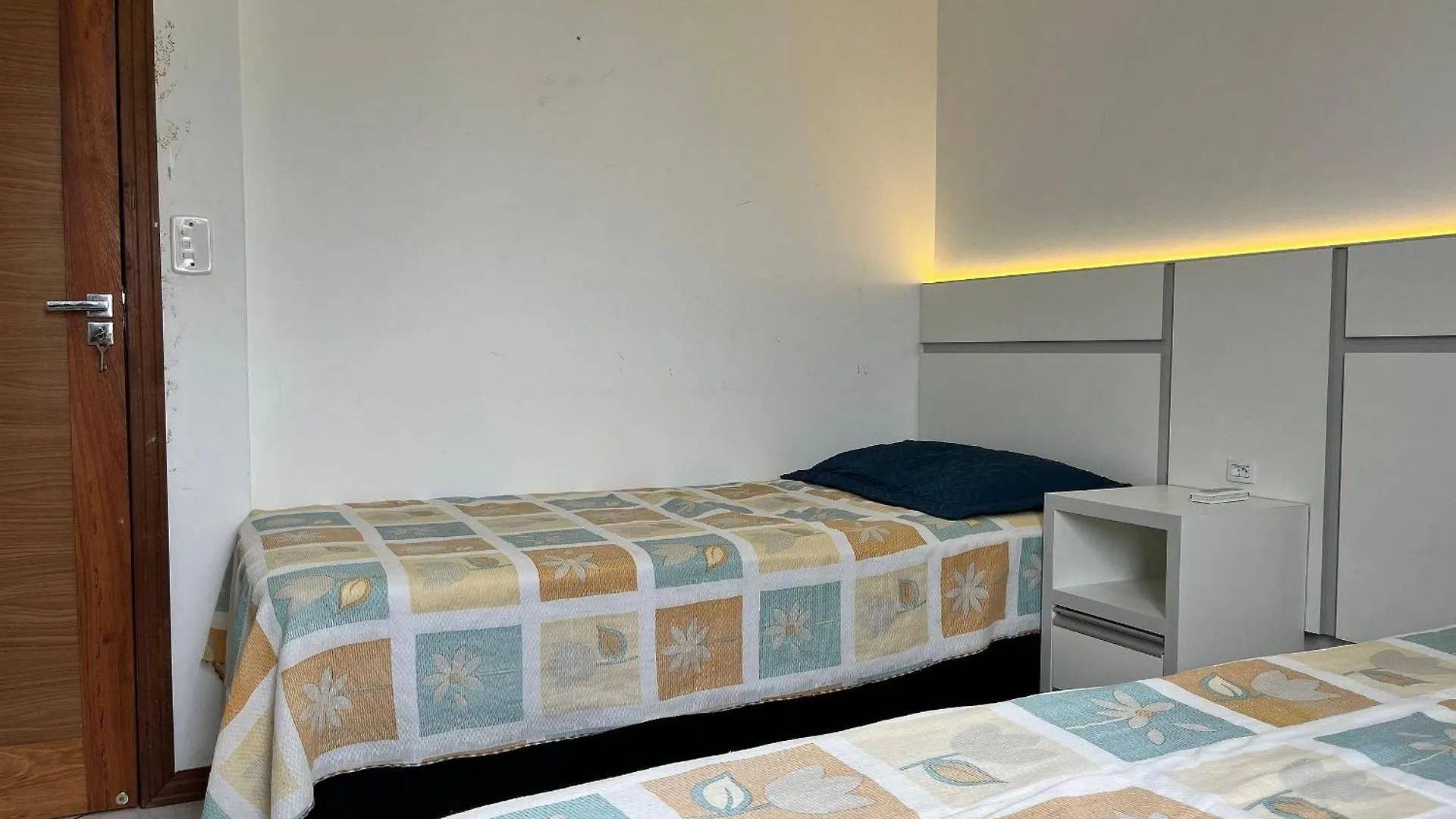 B029 - Cobertura 3 Quartos Com Vista Para O Mar Bombinhas Brasil
